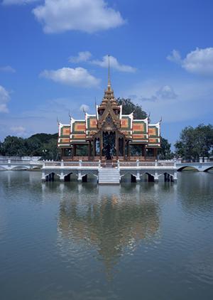 山形駅西口から徒歩4分！東横INN山形駅西口の魅力と宿泊情報徹底解説