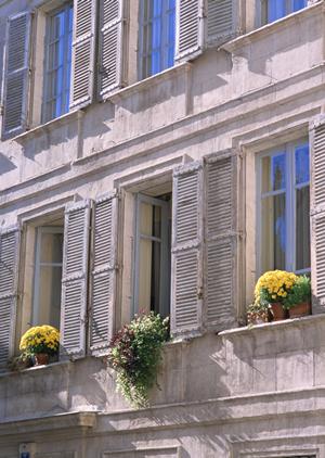 鹿児島中央駅から徒歩2分！東横INN鹿児島中央駅東口の魅力と概要